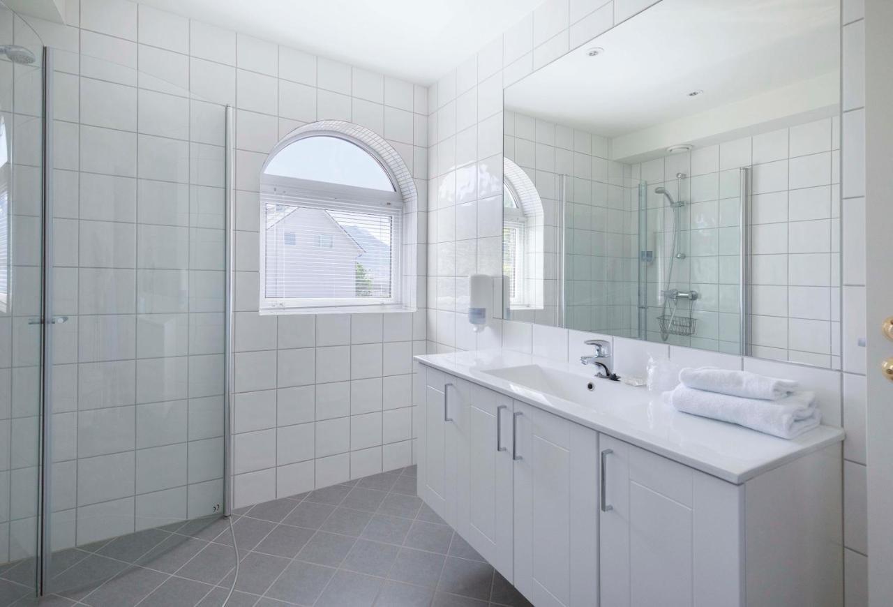 Aursnes Hotell Sykkylven ภายนอก รูปภาพ