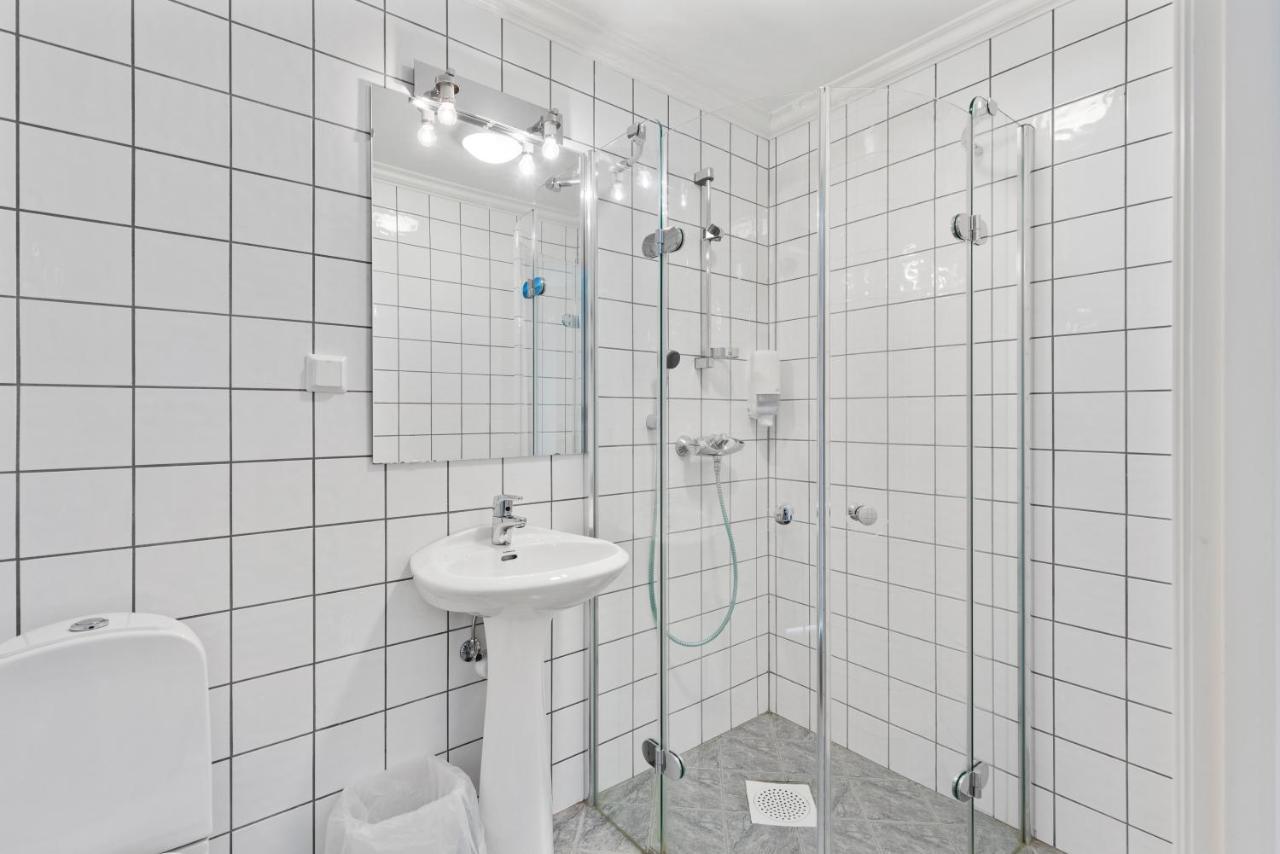 Aursnes Hotell Sykkylven ภายนอก รูปภาพ